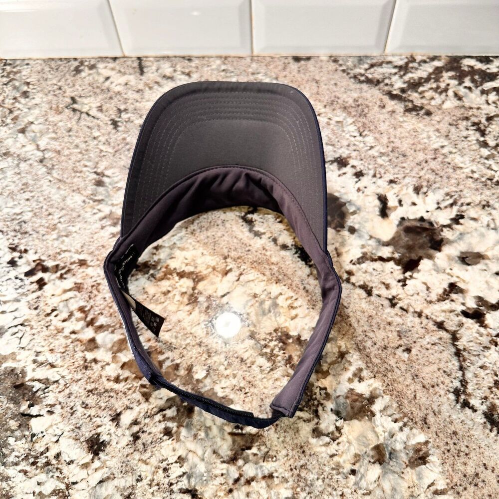 Nike Visor - Picture 8 of 10